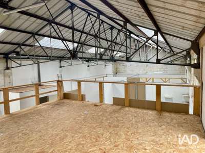 Loue Loft/atelier de 200m² à Quimper prox centre