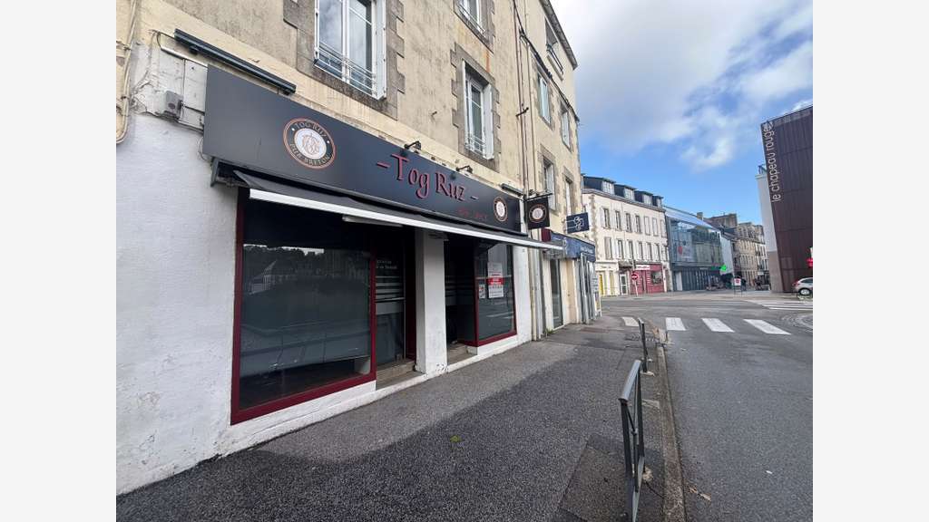 À LOUER Local commercial 130 m² à Quimper