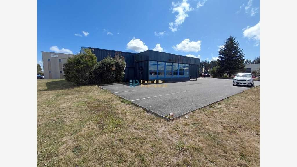 A louer local commercial 500m² Quimperlé centre