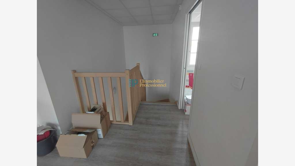 A louer local commercial de 230m² à Quimperlé