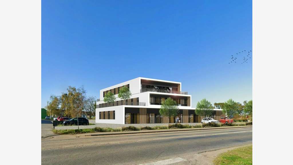 Cellule de 450m² à louer en RDC à Quimperlé