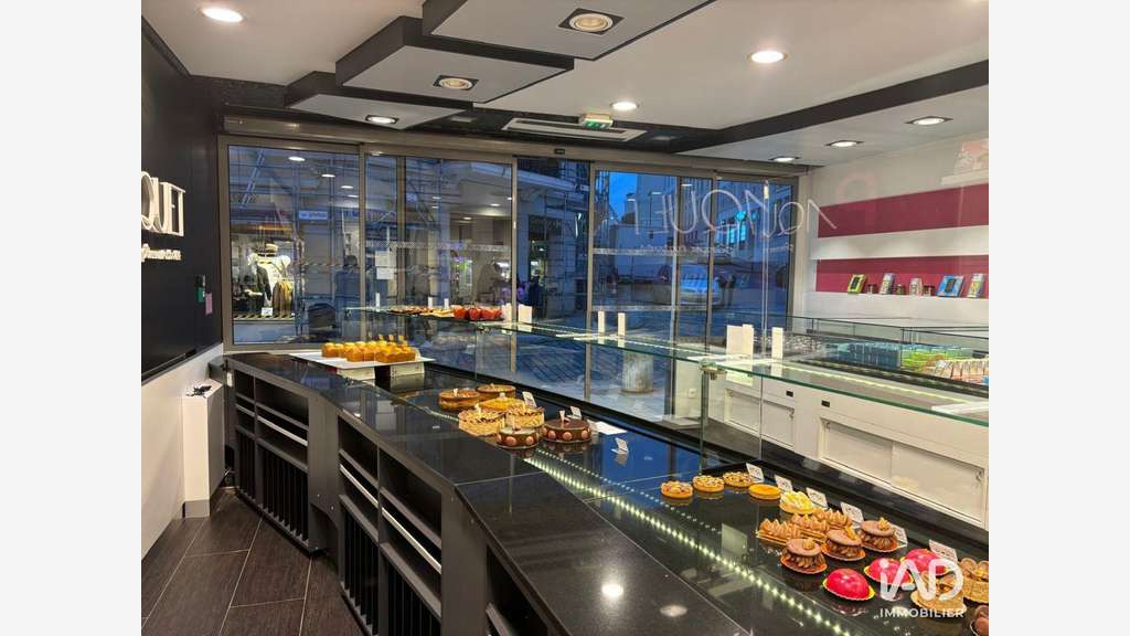A louer boutique de 117m² à Rambouillet centre
