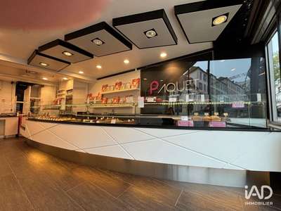 A louer boutique de 117m² à Rambouillet centre
