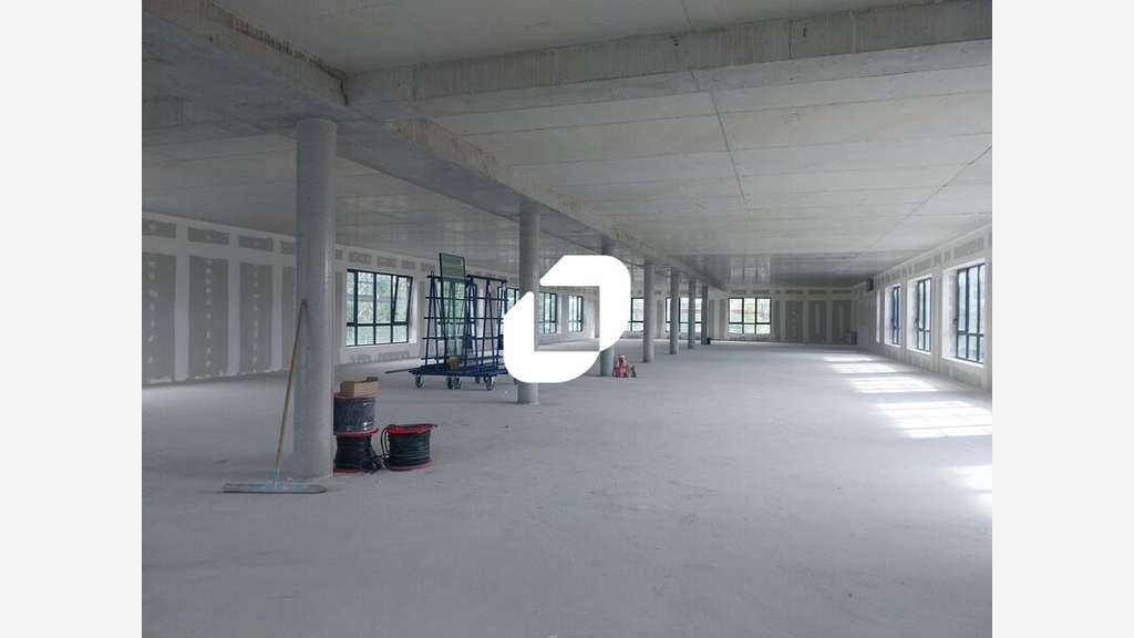 A louer Local commercial 211m² Rambouillet