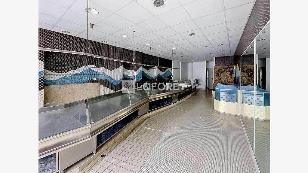 A louer local commercial 113m² centre-ville Redon