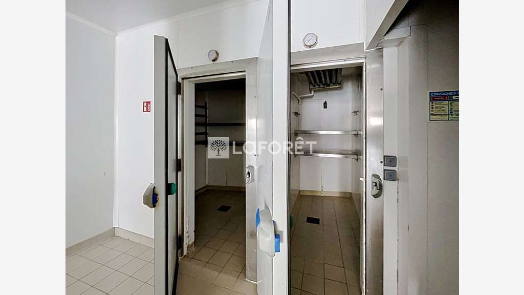 A louer local commercial 113m² centre-ville Redon