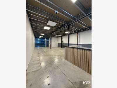 A louer local dépôt 108m² zone industrielle Reims
