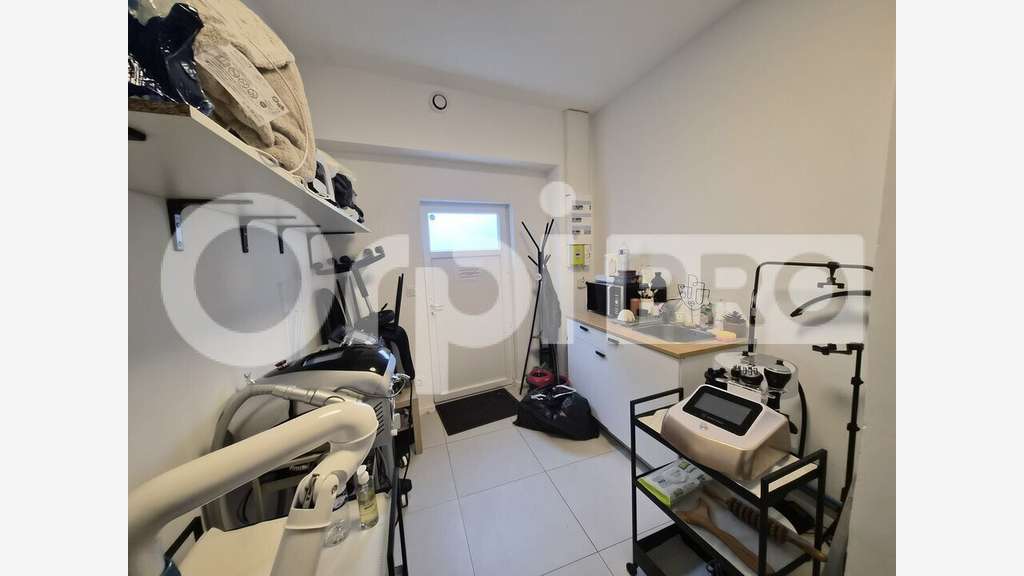 Local commercial 40m² à louer à Reims Av de Laon