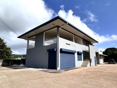 A louer local commercial 142m² Remire-Montjoly