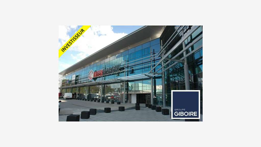 Cellule 721m² R+1 à louer Rennes ZAC Longs Champs