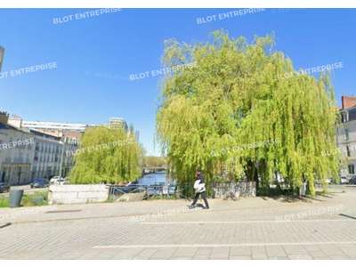 Location Locaux commerciaux - Boutiques à Rennes