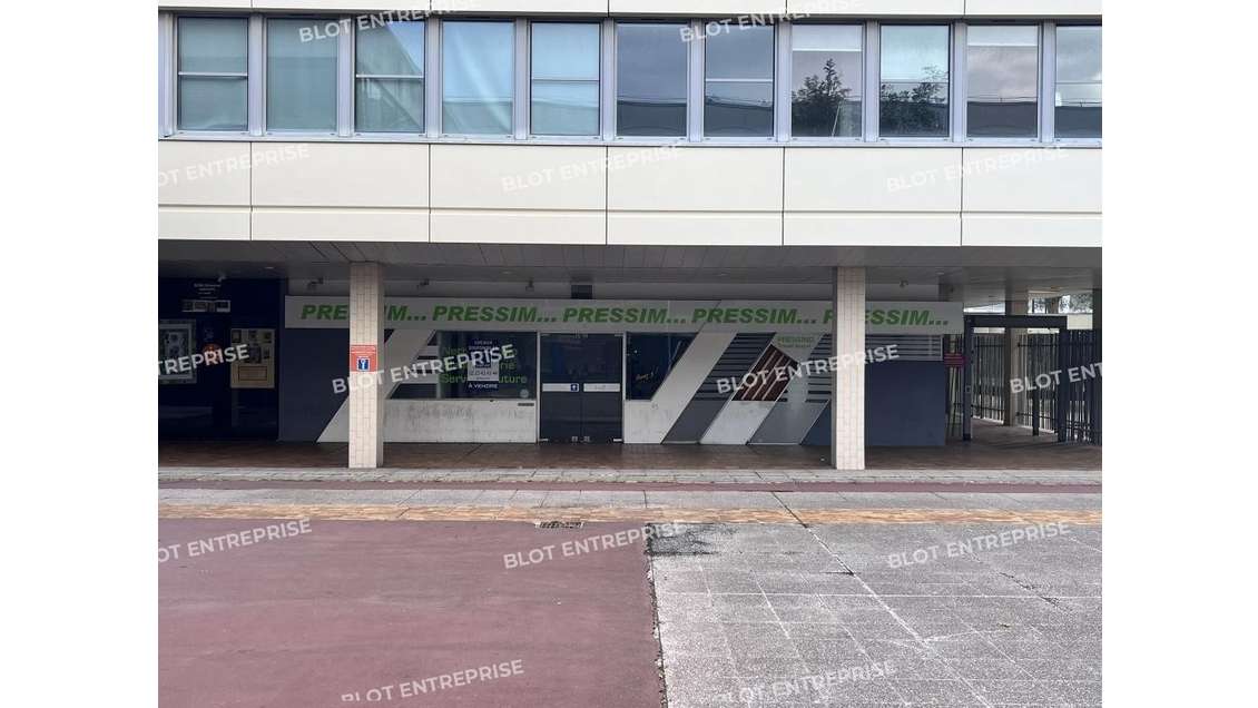 A louer local commercial de 134m² à Rennes centre