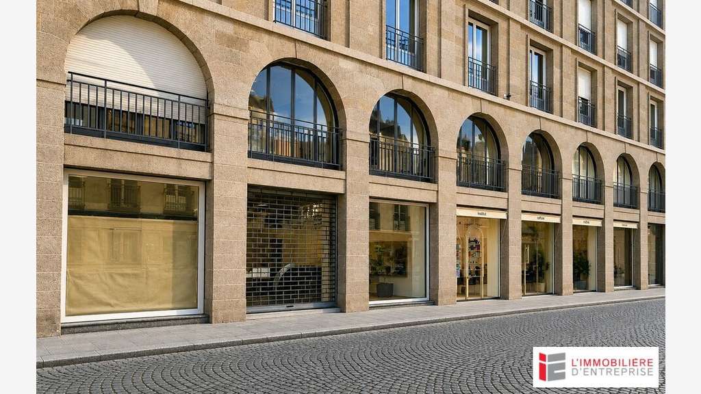 Local commercial 136m² à louer Rennes centre