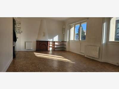 Bureaux local d'activités 150m² à louer à Rennes