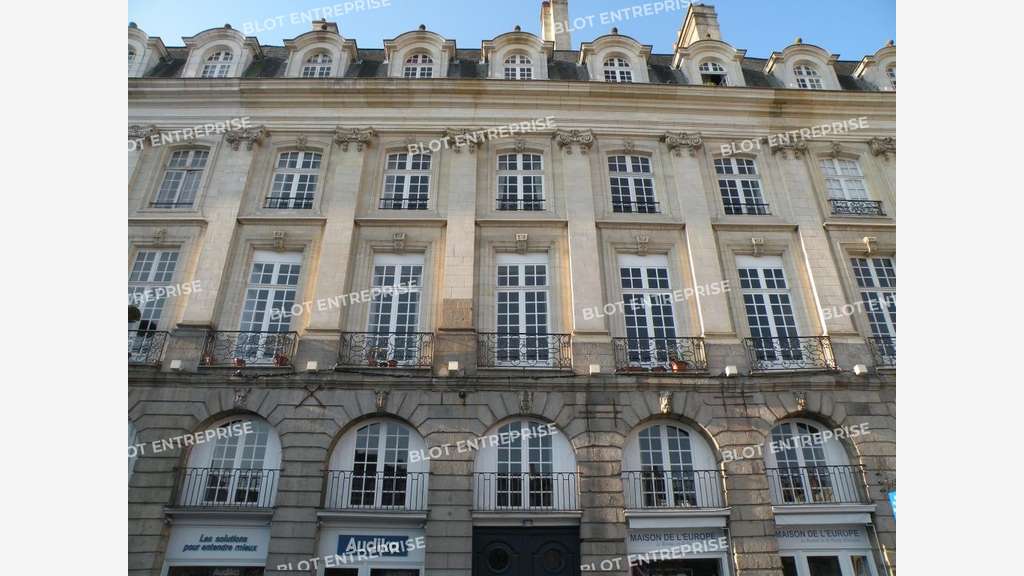 CESSION DROIT AU BAIL - RENNES - RUE D'ESTRÉES - 