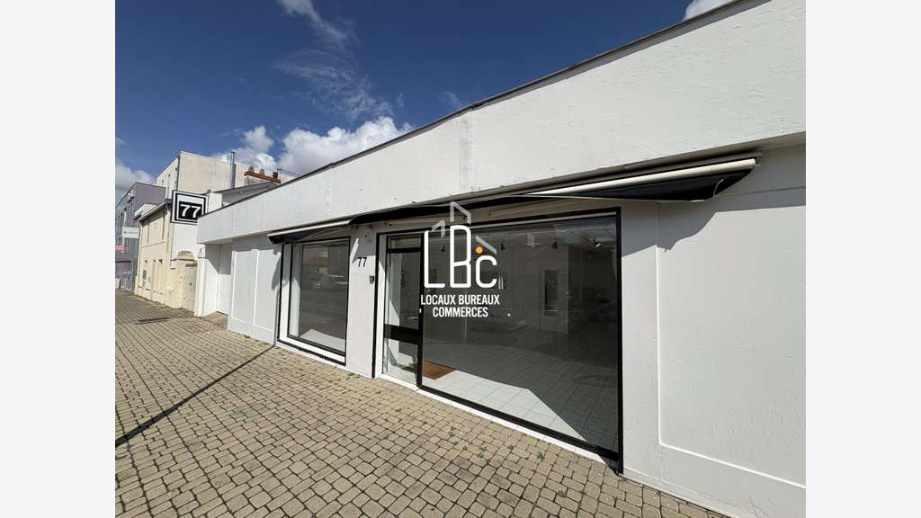 A louer local commercial à Rezé Aristide Briand 