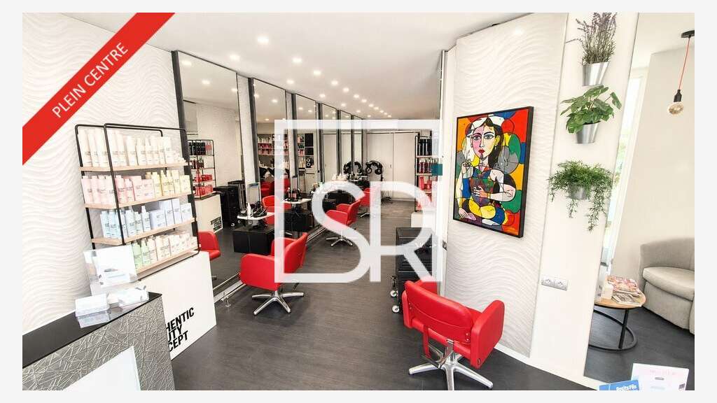 Salon coiffure à louer visibilité exception Riom