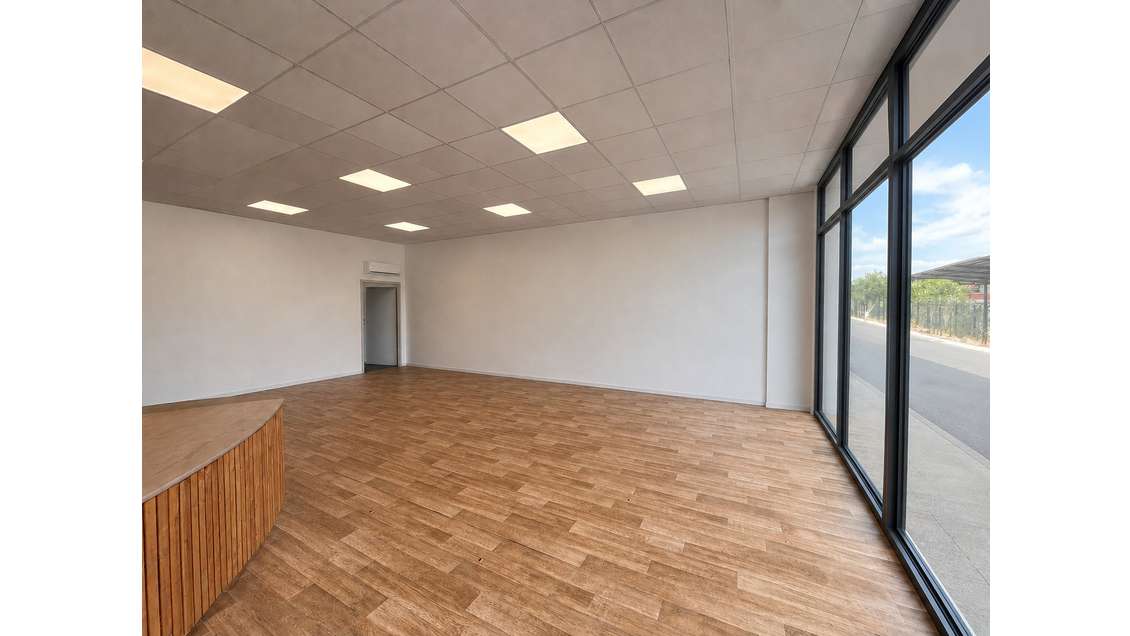 A louer local commercial 96m² zone du Fray Redon