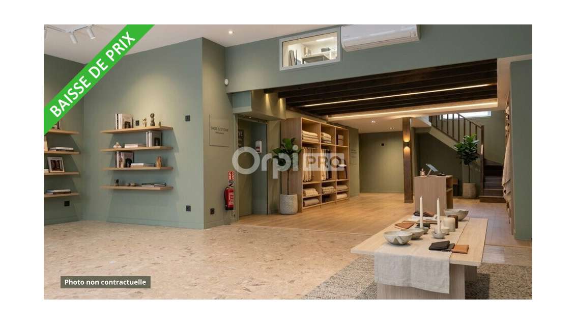Local 81m² à louer très belle visibilité à Romans