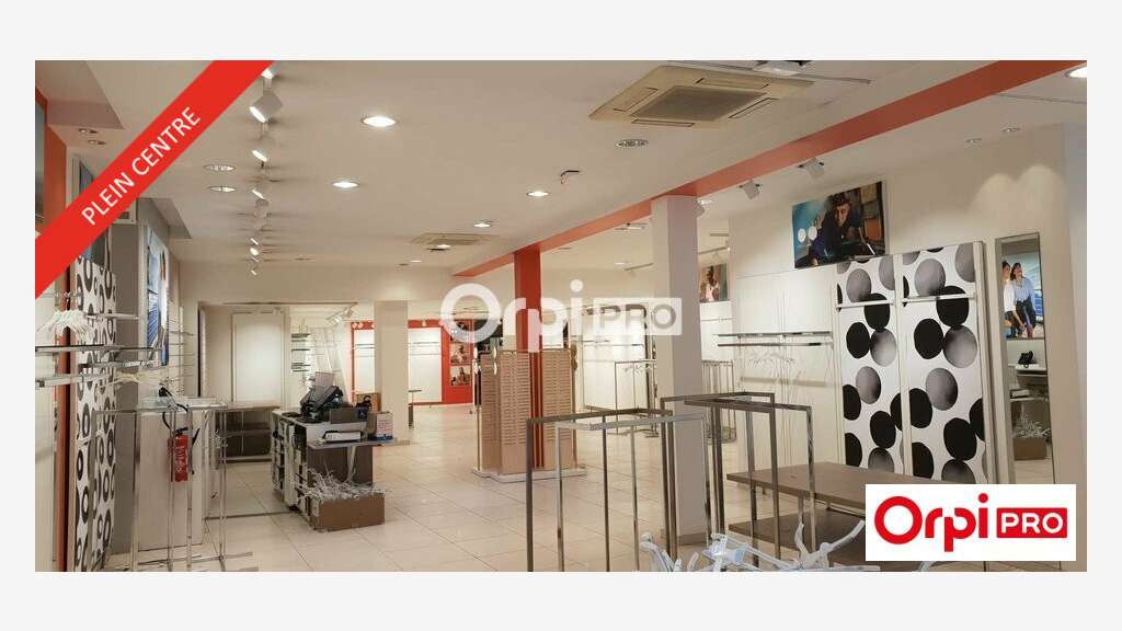 A louer local commercial 270m² centre ville Romans