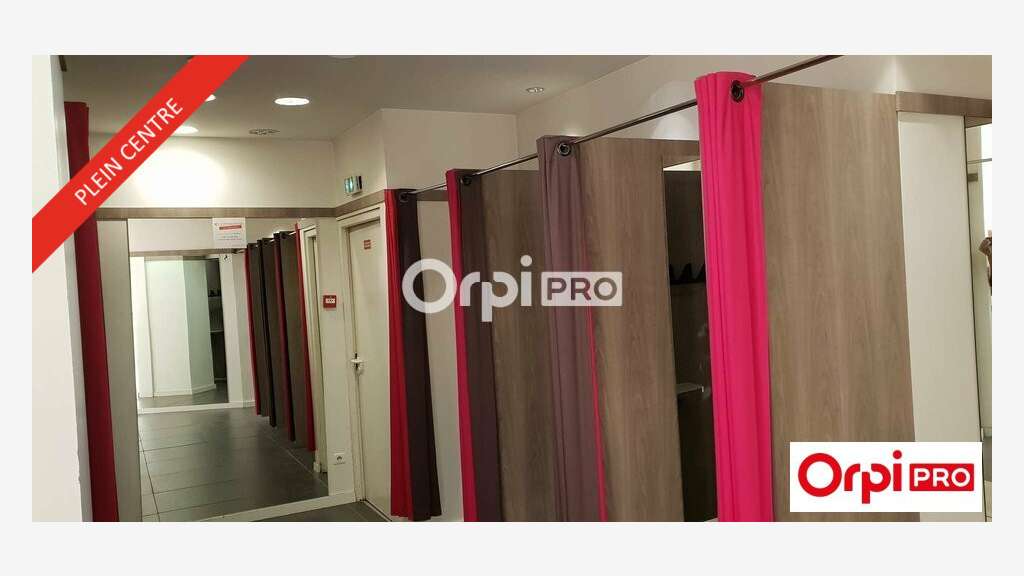 A louer local commercial 270m² centre ville Romans