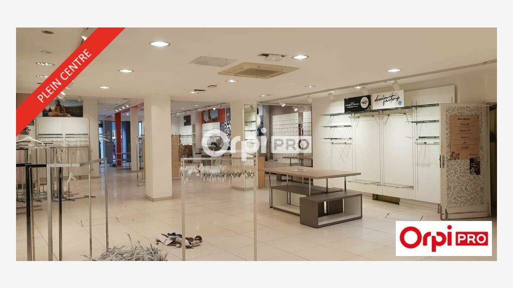 A louer local commercial 270m² centre ville Romans