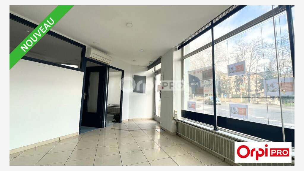 Local 50m² à louer centre-ville Romans-sur-Isère