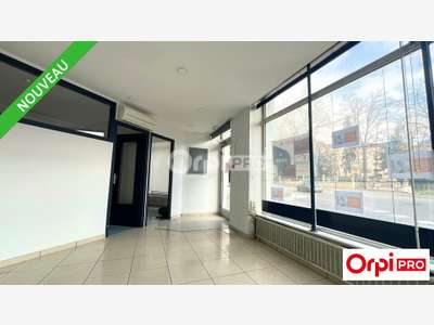 Local 50m² à louer centre-ville Romans-sur-Isère