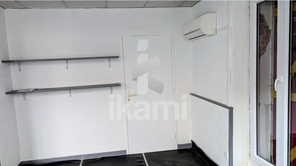 A louer local commercial 77m² à Romans sur Isère