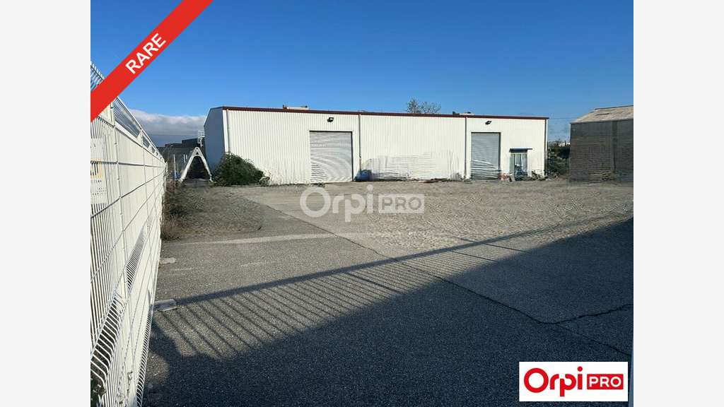 A louer local commercial 579m² à Romans-sur-Isère