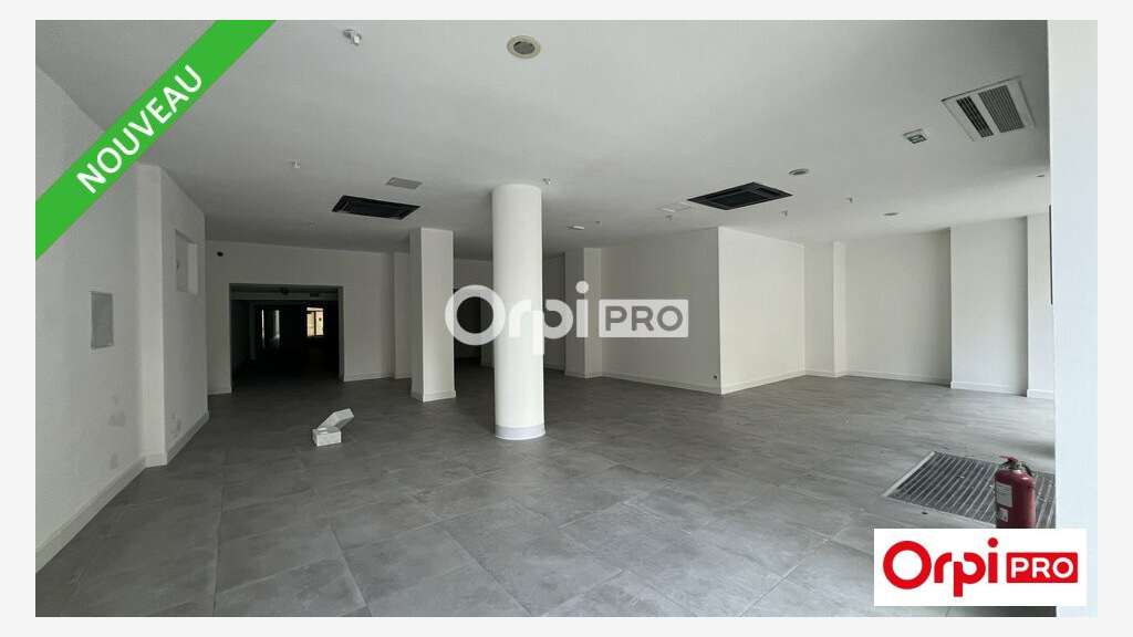 A louer local commercial 249m² à Romans sur Isère