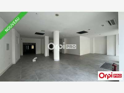A louer local commercial 249m² à Romans sur Isère
