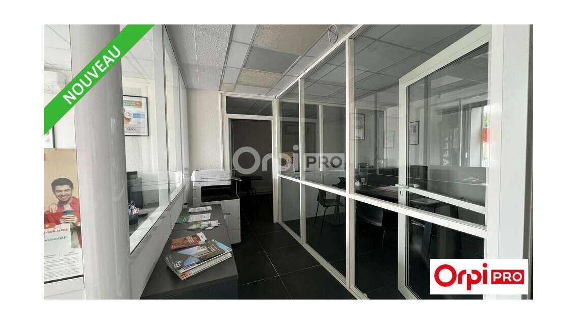 A louer local commercial 82,8m² à Romans sur Isère