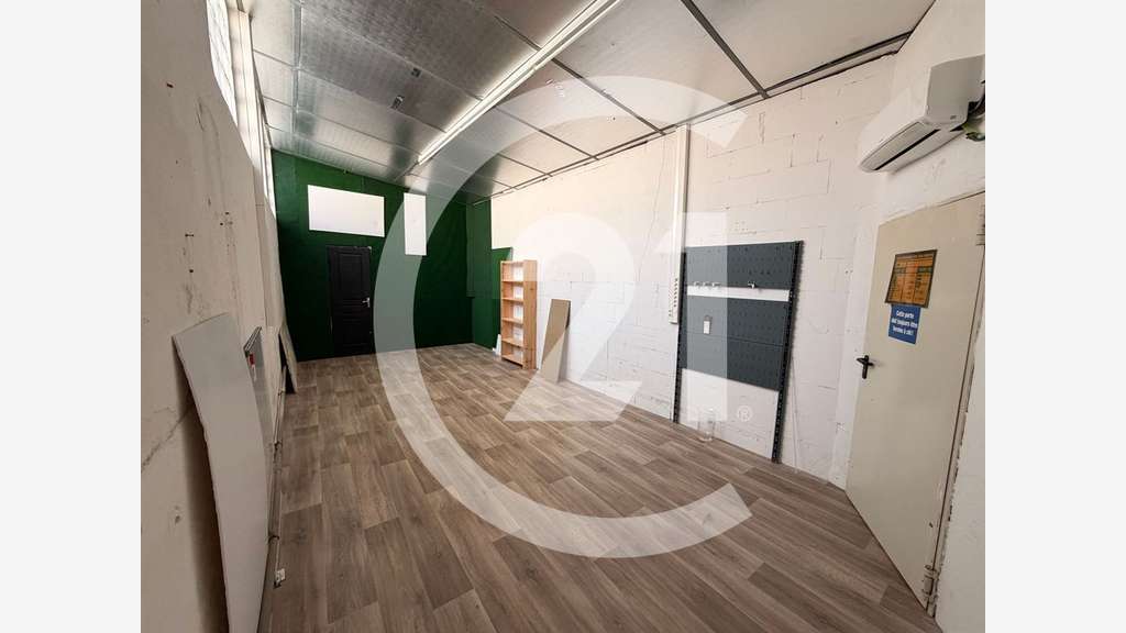 A louer local 210m² Romans-sur-Isère hyper centre