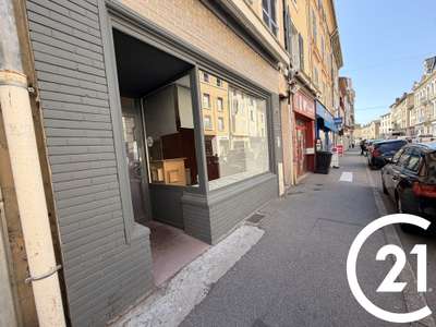 A louer local 210m² Romans-sur-Isère hyper centre
