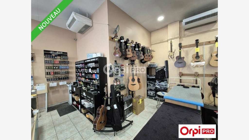 Local commercial 145m² à louer à Romans-sur-Isère