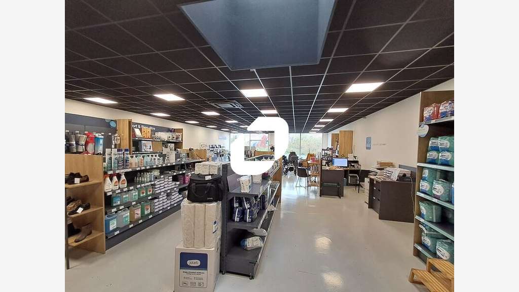 A louer Local commercial 360m² Roncq