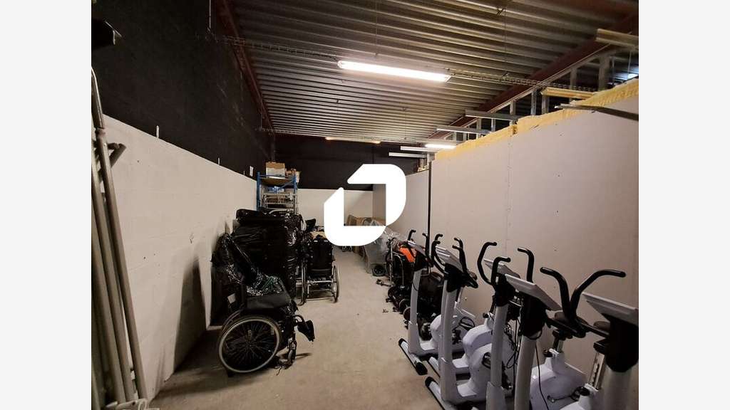 A louer Local commercial 360m² Roncq