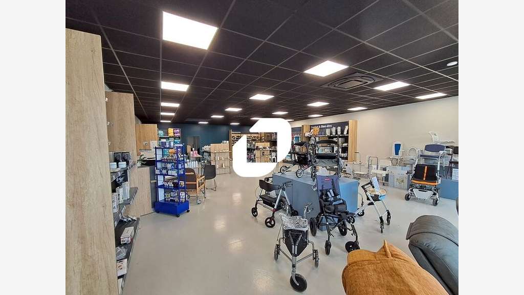 A louer Local commercial 360m² Roncq