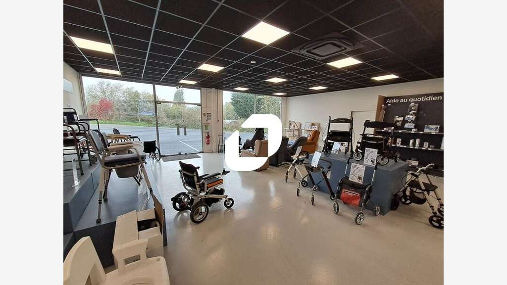 A louer Local commercial 360m² Roncq