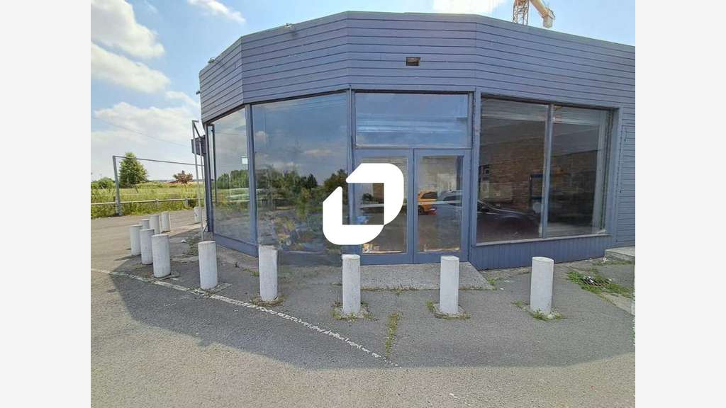 A louer Local commercial 740m² Roncq