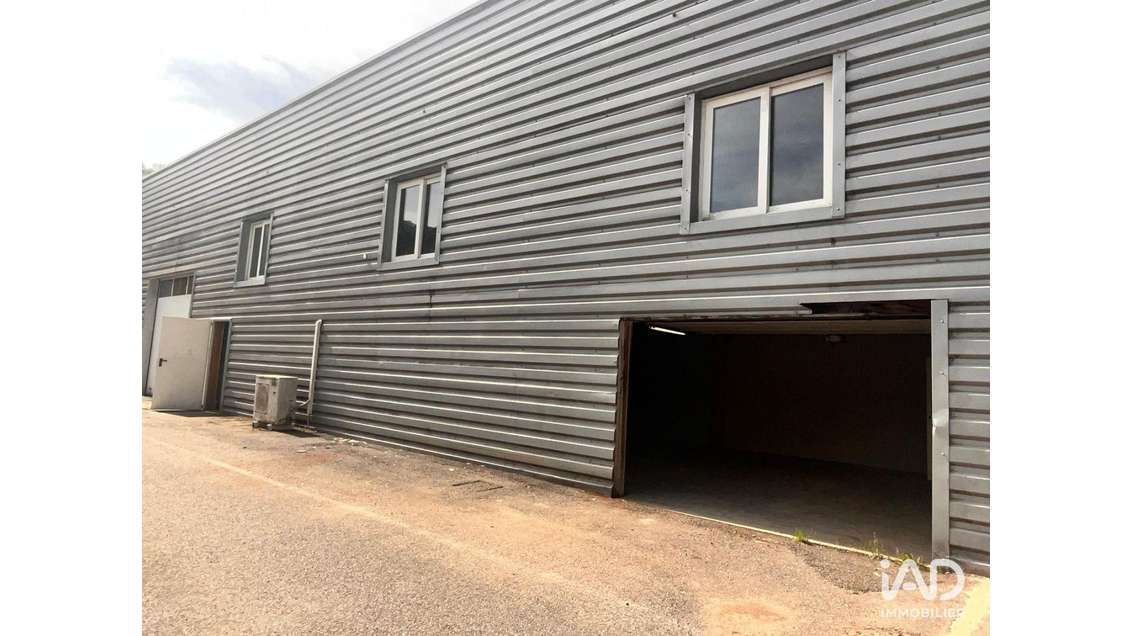 A louer entrepôt 100m² à Rotherens ZAC Artisan