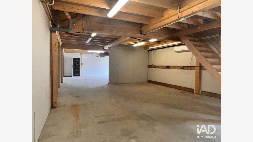 A louer entrepôt 100m² à Rotherens ZAC Artisan