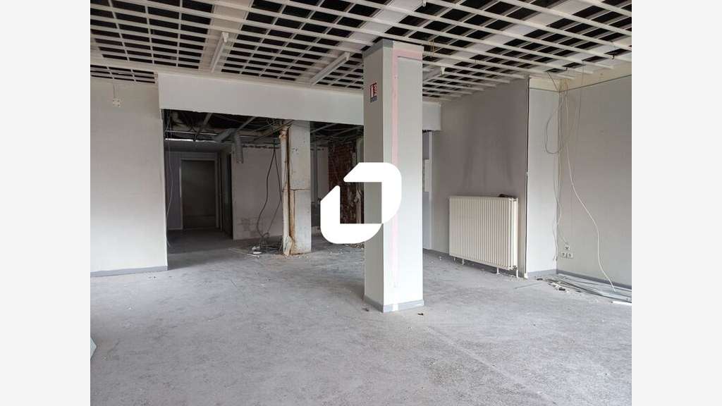 A louer Local commercial 182m² Roubaix