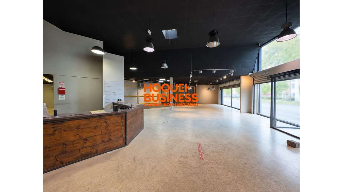 Location local commercial 250m² Rouen Rive Gauche