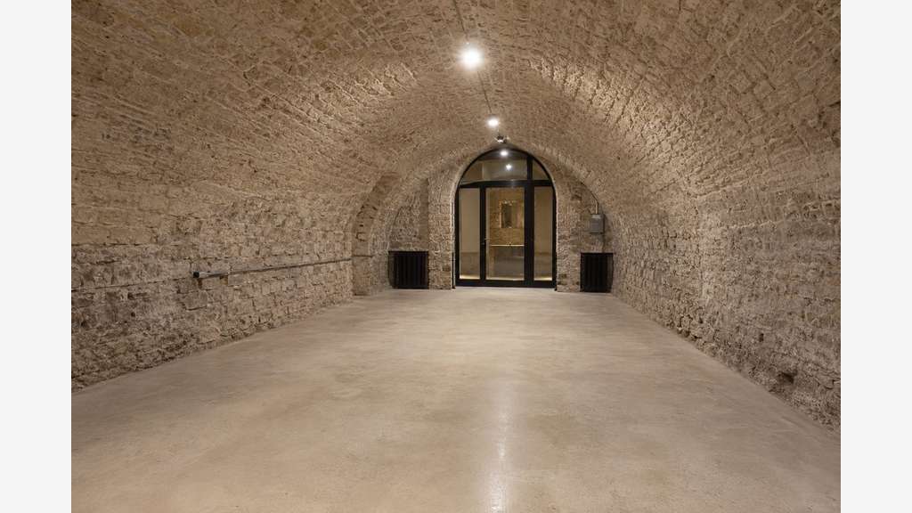 Location local commercial 100m² Rouen Vieux Marché
