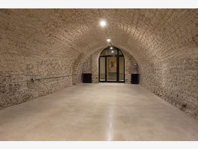 Location local commercial 100m² Rouen Vieux Marché