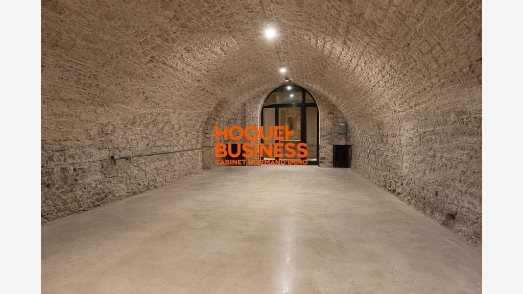LOCAL COMERCIAL A LOUER