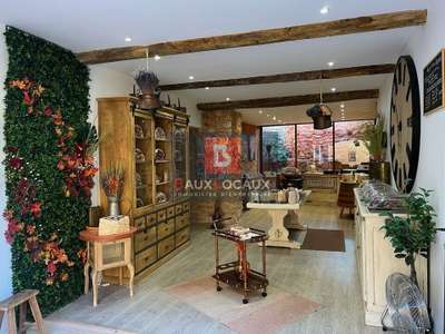 Local commercial de 36m² à louer Roussillon centre