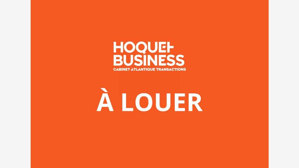 A louer grand local 960m² à Royan